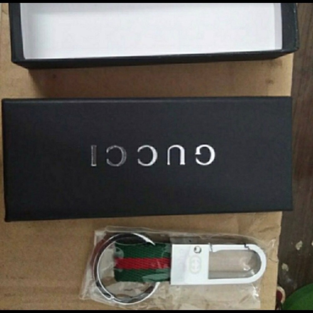 gucci keychain